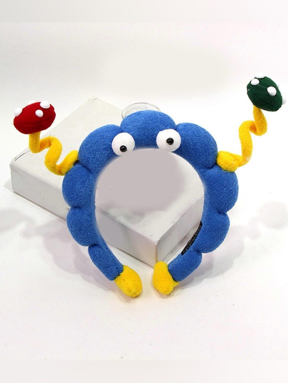 Wiggly Alien Mushroom Spa Headband - Picture 7 of 11